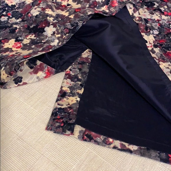 TALBOTS Beautiful Skirt - Picture 10 of 10